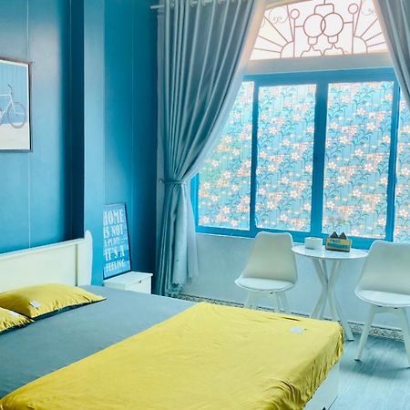 La Casa Homestay - 11B Anh Dao, Bai Chay 下龍 外观 照片