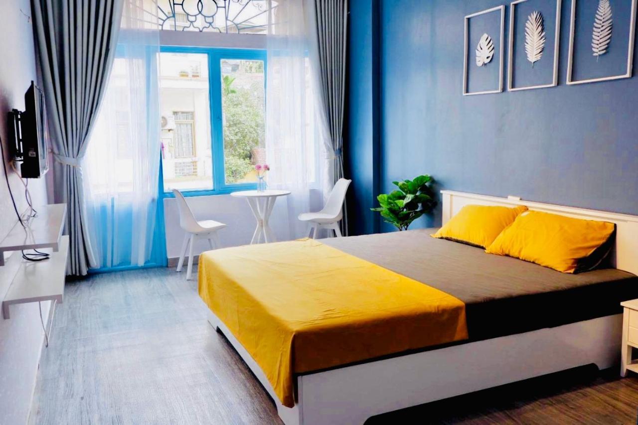 La Casa Homestay - 11B Anh Dao, Bai Chay 下龍 外观 照片