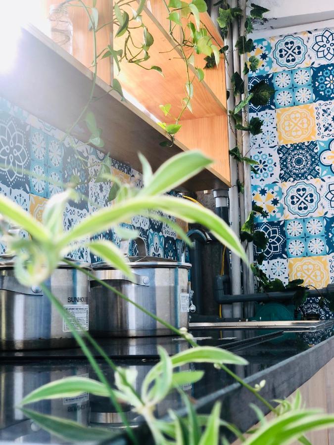 La Casa Homestay - 11B Anh Dao, Bai Chay 下龍 外观 照片