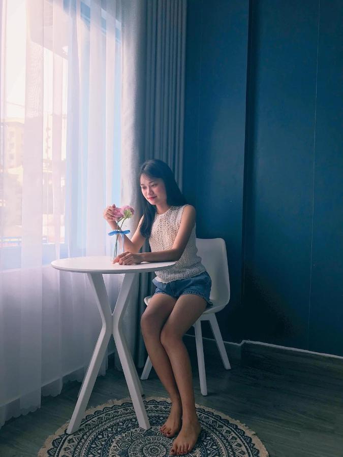 La Casa Homestay - 11B Anh Dao, Bai Chay 下龍 外观 照片