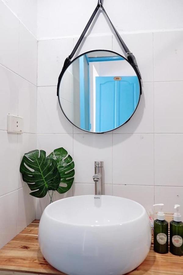 La Casa Homestay - 11B Anh Dao, Bai Chay 下龍 外观 照片